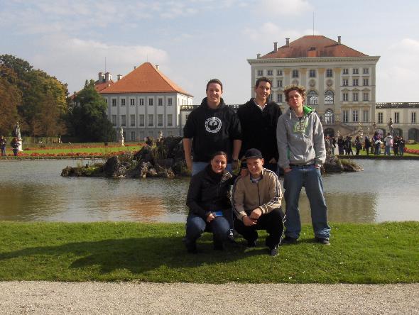 Bildname: 11. Sightseeing z Muenchen.JPG 
 Breite: 2848 Pixel 
 H�he: 2144 Pixel 
 Gr�sse: 1.482 kB 